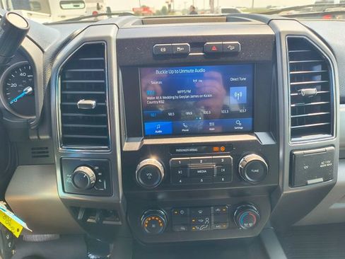 Used 2022 Ford F250 XLT w/ FX4 Off-Road Package AWD/4WD image 16