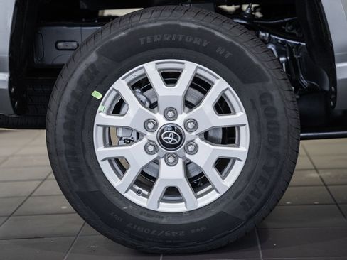 New 2026 Toyota Tacoma SR5 AWD/4WD image 17