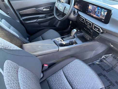 New 2026 Nissan Sentra SV w/ Floor Mat Package FWD image 11