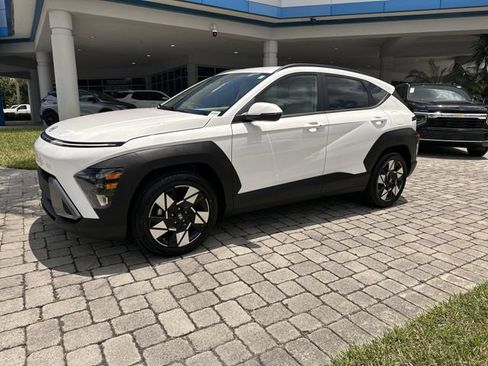 Used 2025 Hyundai Kona SEL FWD image 31
