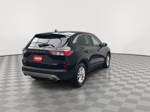 Certified 2022 Ford Escape SE w/ Cold Weather Package image 35