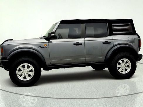 Used 2022 Ford Bronco Badlands AWD/4WD image 8