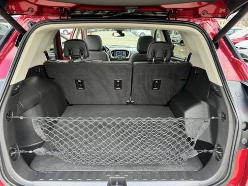 Used 2019 GMC Terrain Denali w/ Advanced Safety Package image 9