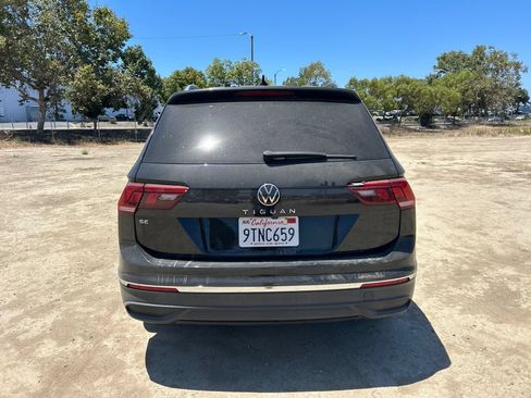 Used 2023 Volkswagen Tiguan SE FWD image 6