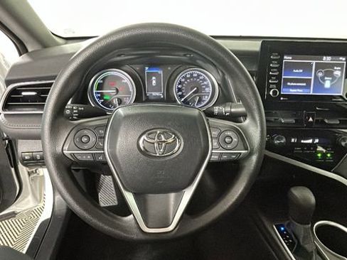 Used 2022 Toyota Camry LE FWD image 15
