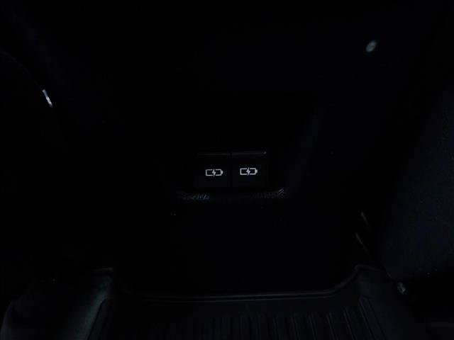 Used 2024 Toyota RAV4 XLE w/ Convenience Package AWD/4WD image 10
