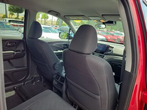 Used 2023 Honda Ridgeline Sport image 10