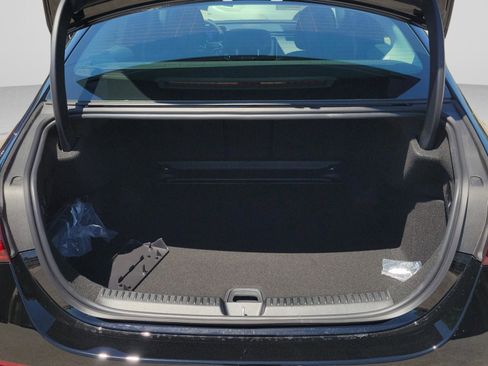 New 2026 Mercedes-Benz E 350 Sedan image 5