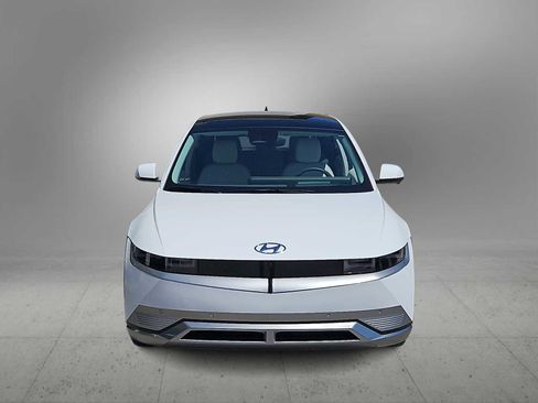 Certified 2024 Hyundai Ioniq 5 Limited image 3