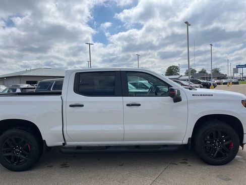 New 2026 Chevrolet Silverado 1500 RST w/ Redline Edition AWD/4WD image 4