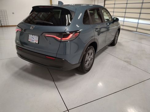 New 2026 Honda HR-V LX image 13