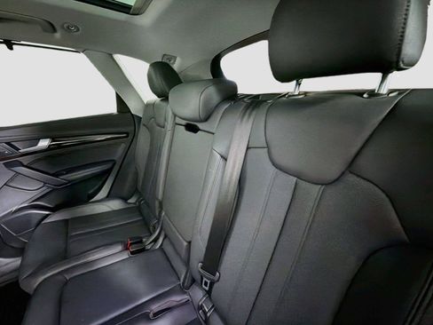Used 2019 Audi Q5 2.0T Premium Plus w/ Premium Plus Package AWD/4WD image 24
