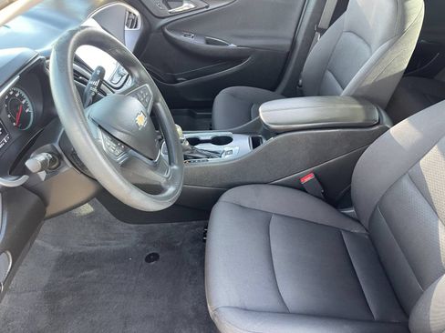 Used 2024 Chevrolet Malibu LT FWD image 19