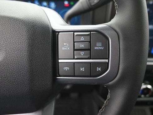 New 2026 Ford F250 Lariat w/ Black Appearance Package AWD/4WD image 7