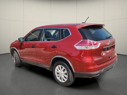 Used 2016 Nissan Rogue S FWD image 5