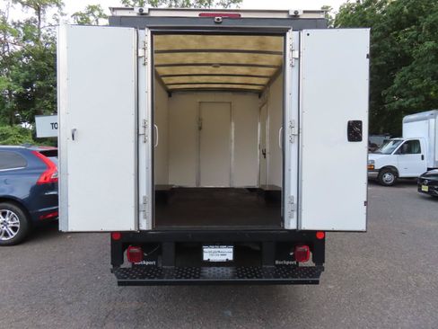 Used 2021 Ford Transit 350 w/ Exterior Upgrade Package RWD image 9