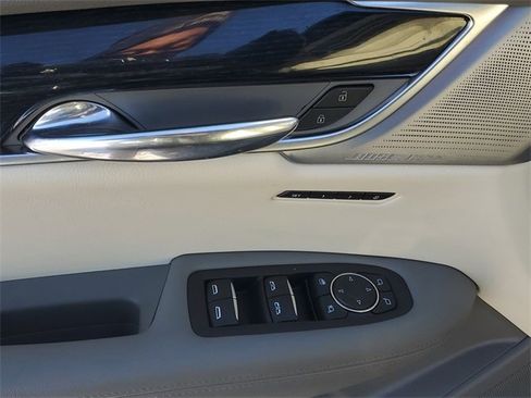 Certified 2024 Cadillac XT6 Premium Luxury w/ LPO, Floor Liner Package image 11