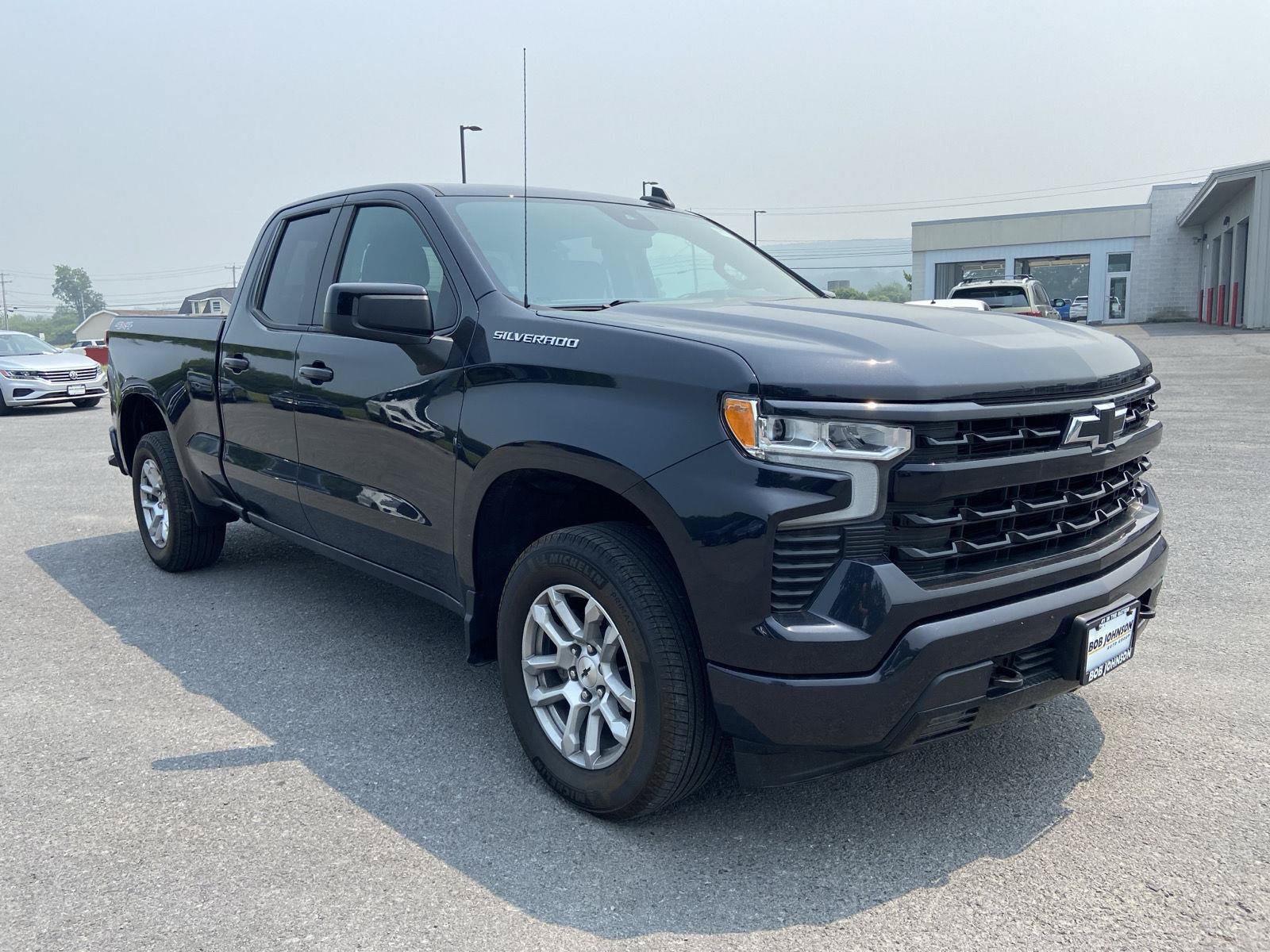 Used 2023 Chevrolet Silverado 1500 RST AWD/4WD image 1