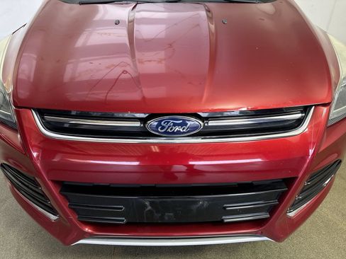 Used 2014 Ford Escape Titanium w/ Equipment Group 401A AWD/4WD image 27
