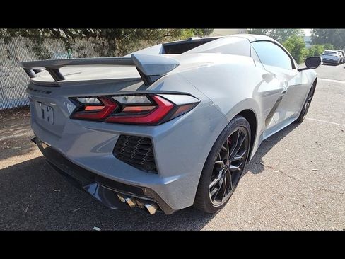 Used 2025 Chevrolet Corvette Stingray Preferred Conv w/ Z51 Performance Package RWD image 5
