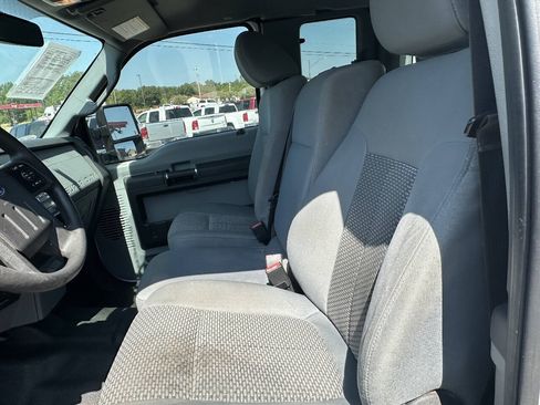 Used 2015 Ford F250 XL w/ Power Equipment Group AWD/4WD image 10