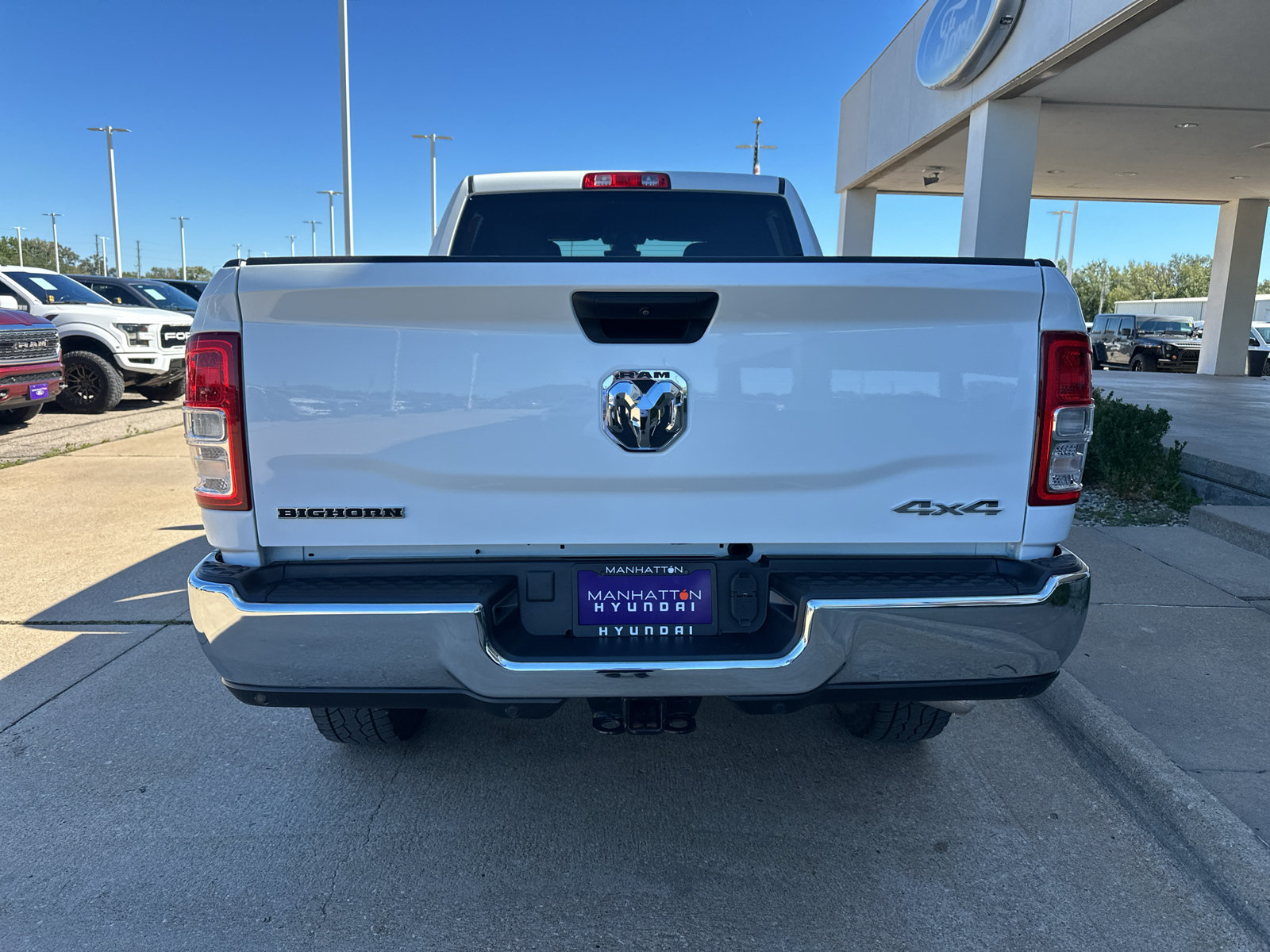 Used 2024 RAM 2500 Big Horn w/ Off Road Package AWD/4WD image 15