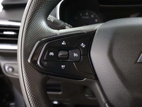 Used 2022 Chevrolet TrailBlazer LT w/ Confidence II Package FWD image 40