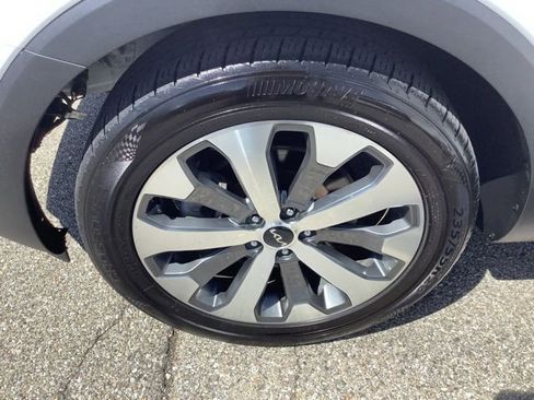 Used 2022 Kia Telluride S AWD/4WD image 37