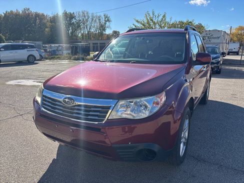 Used 2010 Subaru Forester 2.5X Premium image 1