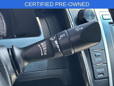 Used 2013 Toyota Camry SE image 18