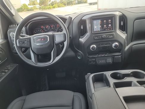 New 2026 GMC Sierra 2500 Pro w/ Convenience Package image 17