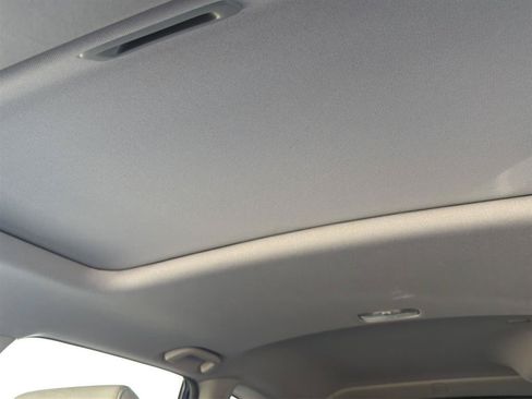 Used 2022 Honda CR-V EX-L image 11