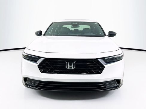 Used 2024 Honda Accord Sport image 5