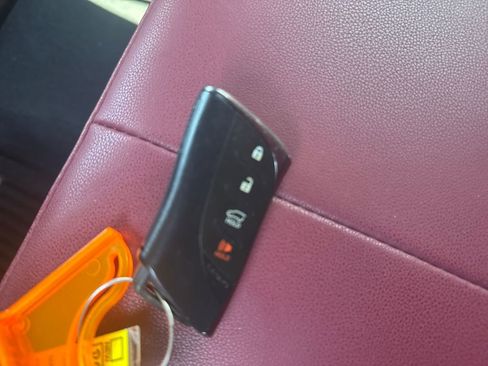 Used 2023 Lexus GX 460 Premium w/ Premium Package AWD/4WD image 29