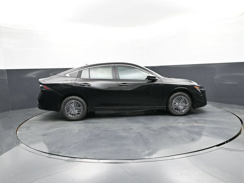 Used 2026 Nissan Sentra S w/ Floor Mat Package FWD image 4