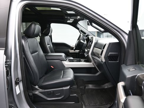 Used 2022 Ford F250 Lariat w/ Tremor Off-Road Package image 12