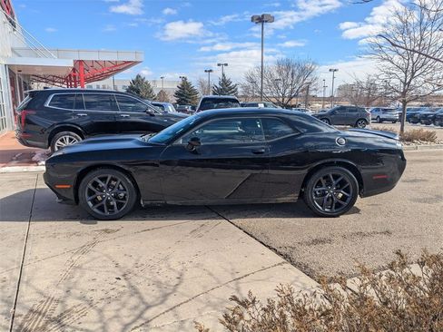 Used 2023 Dodge Challenger R/T image 7