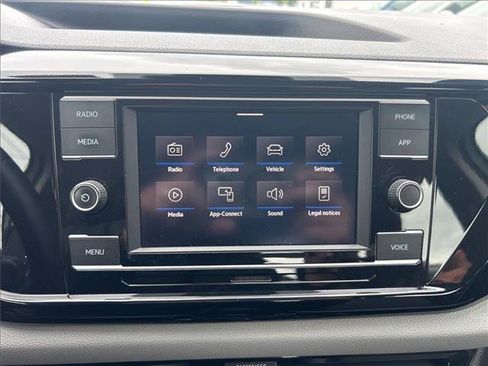 Certified 2023 Volkswagen Taos S AWD/4WD image 13