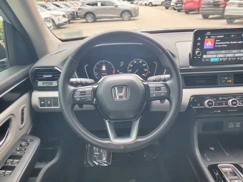 Used 2024 Honda Pilot EX-L image 24