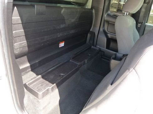 Used 2022 Toyota Tacoma SR image 24