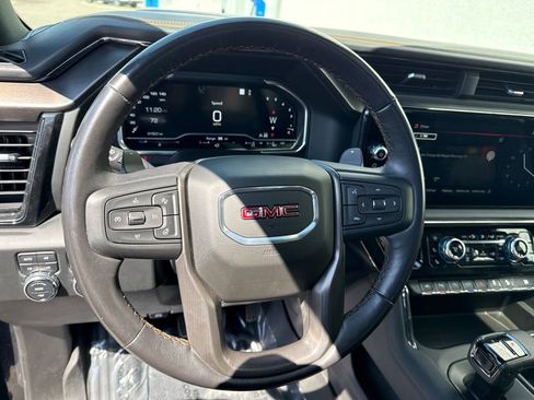 Used 2022 GMC Sierra 1500 AT4 w/ Technology Package AWD/4WD image 14