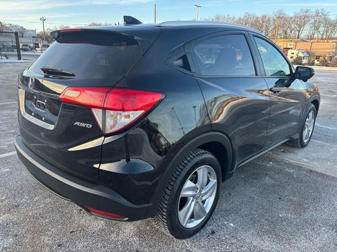 Used 2019 Honda HR-V EX image 8