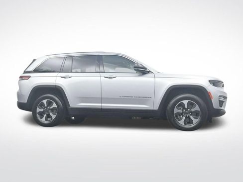 Used 2024 Jeep Grand Cherokee Limited 4xe image 33