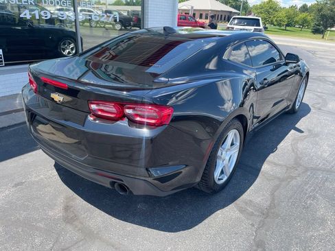 Used 2024 Chevrolet Camaro LT RWD image 8