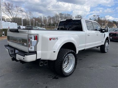 Certified 2019 Ford F350 Platinum w/ Platinum Ultimate Package image 6