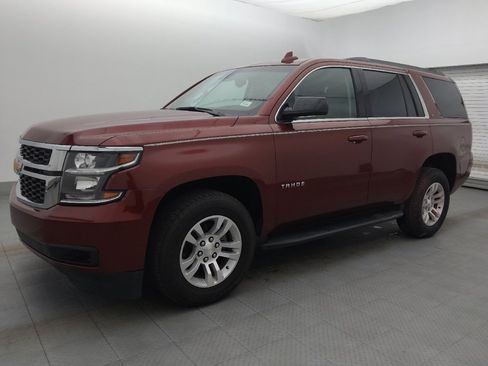 Used 2016 Chevrolet Tahoe LT image 2