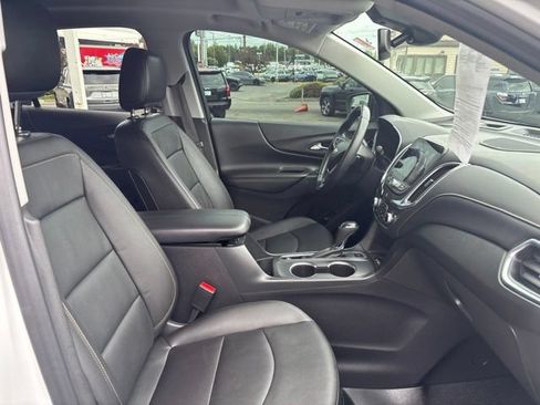 Used 2020 Chevrolet Equinox Premier AWD/4WD image 10