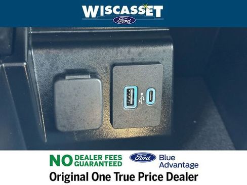 Certified 2022 Ford Explorer Limited w/ Hybrid Equipment Group 310A image 21