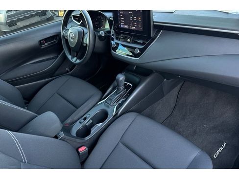 Certified 2024 Toyota Corolla LE image 17