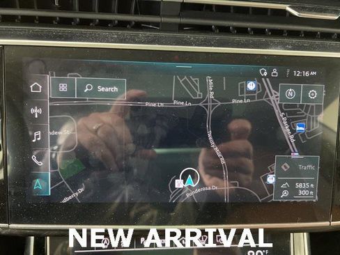 Used 2023 Audi Q8 Prestige w/ Prestige Package image 13